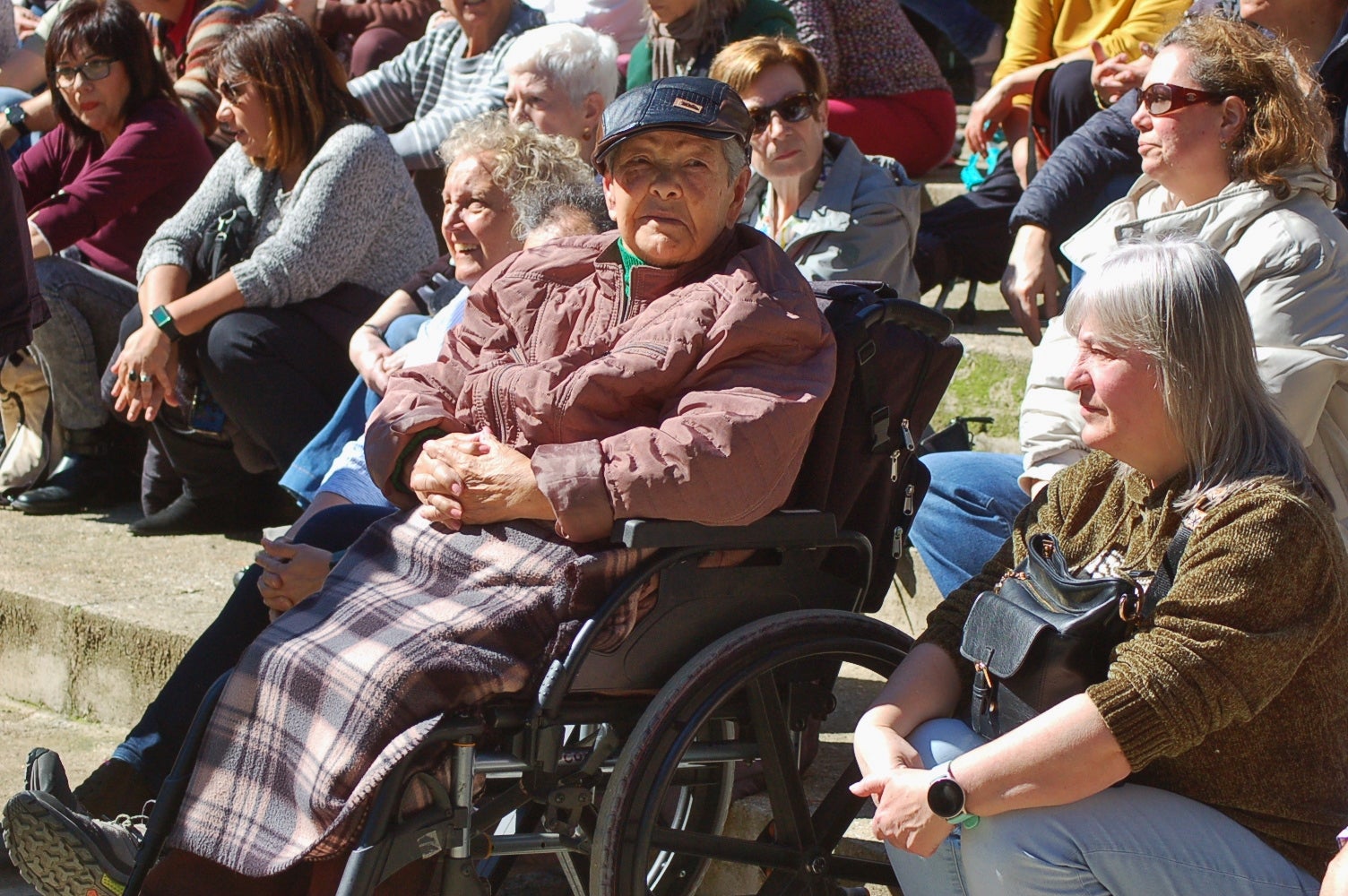 Actuació de New Old Cats Swing a l'amfiteatre del Parc de Sant Jordi amb Òscar Font, al trombó; Juli Aymí, al clarinet; Xavier Algans, al piano; Artur Regada, al contrabaix; i Adrià Font, a la bateria. Aquest concert s'ha emmarcat en el 45è Festival Jazz Terrassa | Ramon Navarro
