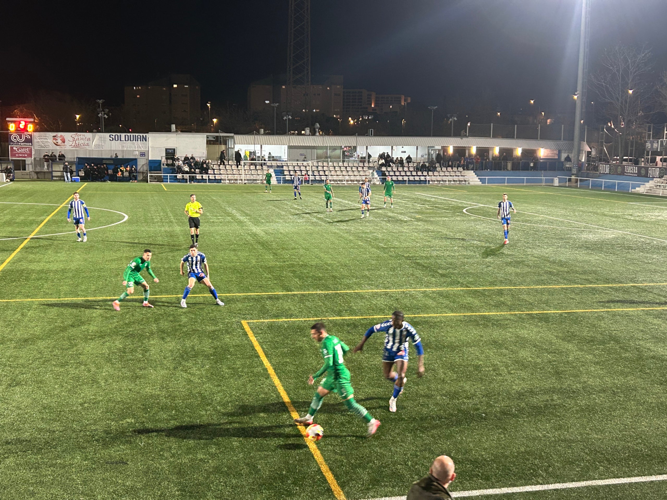 Imatges del partit entre San Cristóbal i Cornellà / Marc Pérez