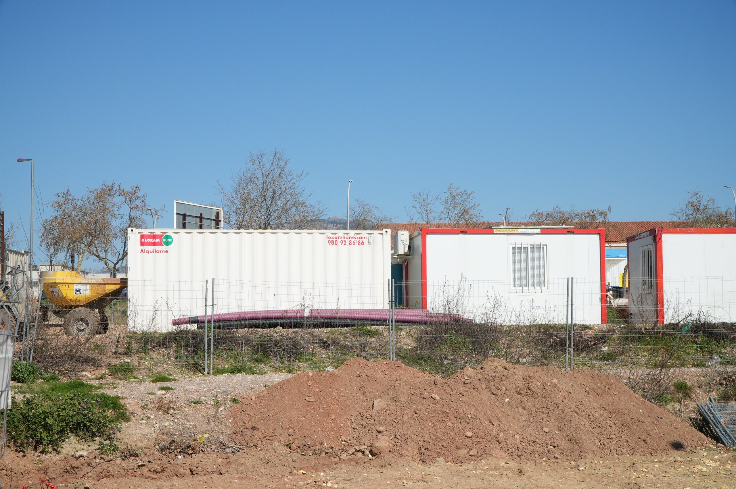 El Parc de la República encara els últims mesos d’obres. El govern municipal ha anunciat que té previst que el nou pulmó verd de la ciutat es pugui inaugurar aquest estiu. En aquesta tercera fase, s’estan fent les diferents plataformes que conformen el parc de Sant Pere Nord, els camins longitudinals nord-sud, la bassa de reg, els paviments, la jardineria i altres elements. La proposta arquitectònica vol recuperar la identitat del passat d'aquest espai públic valorant l'àmbit rural i de gestió de l'aigua, i inclourà quatre espais de jocs infantils, zona enjardinada i un hort urbà.