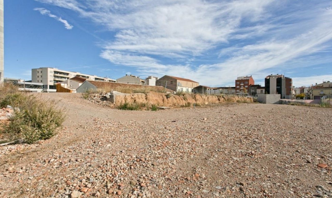Terrenys de Sala i Badrinas on anirà la nova promoció de Corp | Servihabitat 