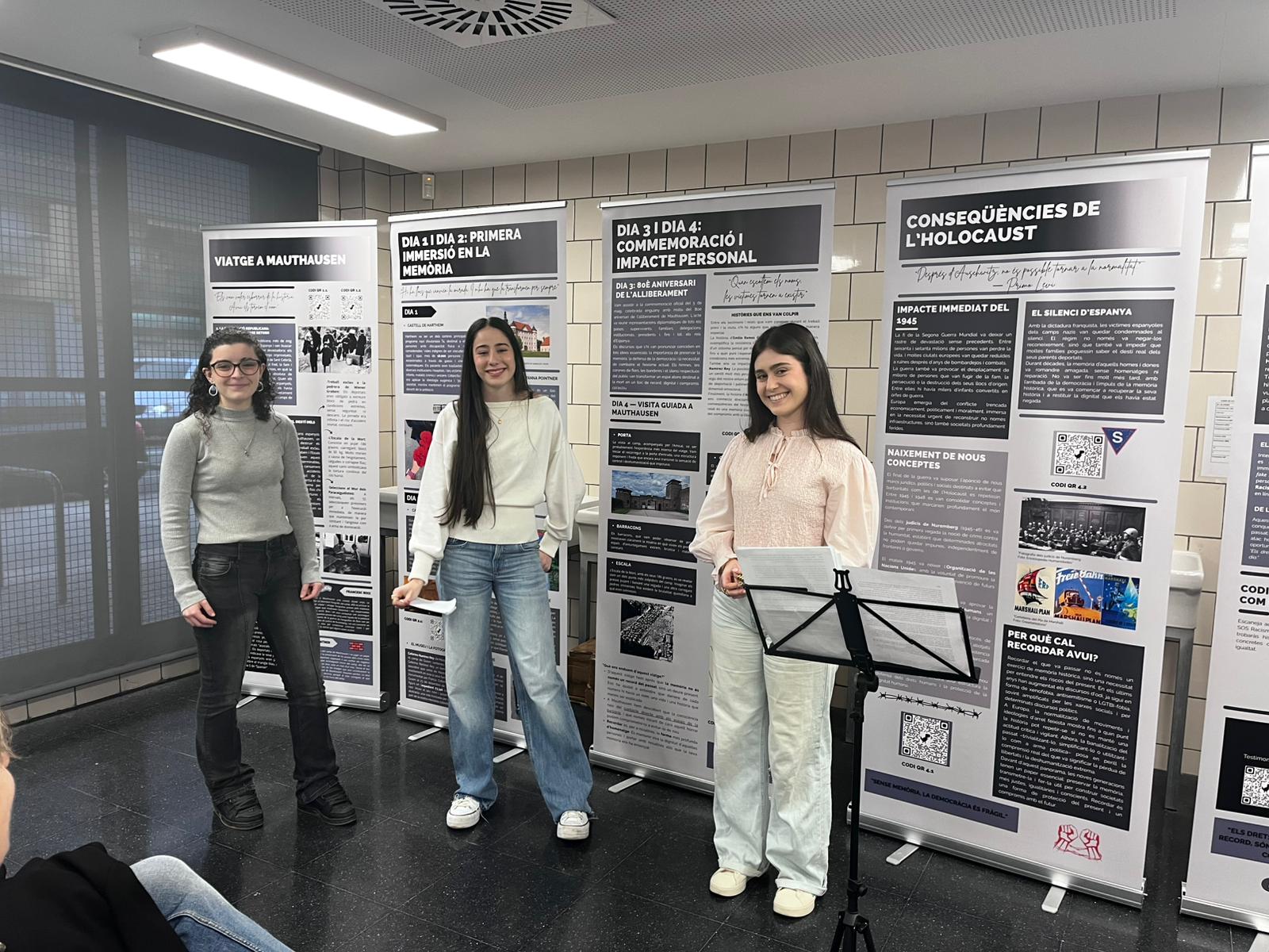 Mia Rivera, Irene Cachero i Mar Peñalver han presentat el seu projecte de memòria històrica | Ins Can Roca