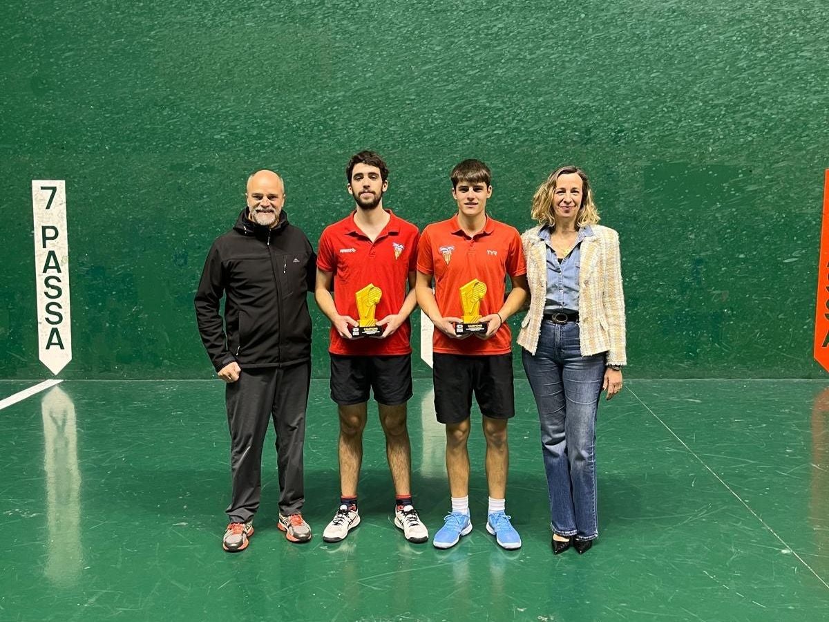 Doblet del CN Terrassa en el Campionat de Catalunya de Frontennis 2026 | CN Terrassa