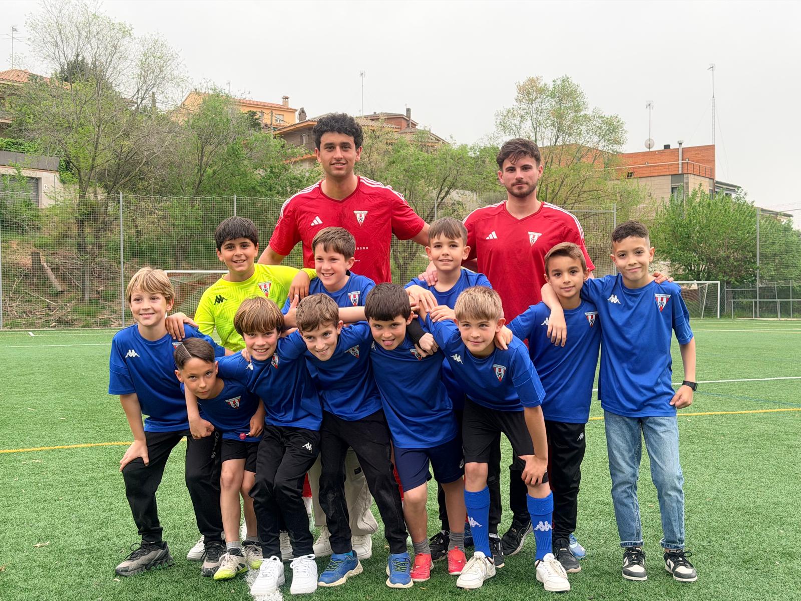 El benjamí s'ha proclamat campió de Lliga i puja a Segona Divisió | CF Ullastrell