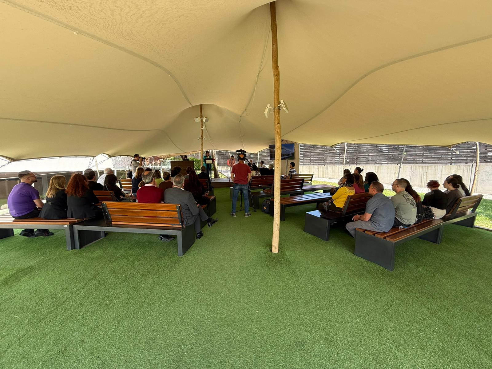 L'Espai Jardí del Tanatori de Funerària de Terrassa, en la presentació del primer grau mitjà en estudis funeraris de l'Estat juntament amb Reus | Aj. Terrassa