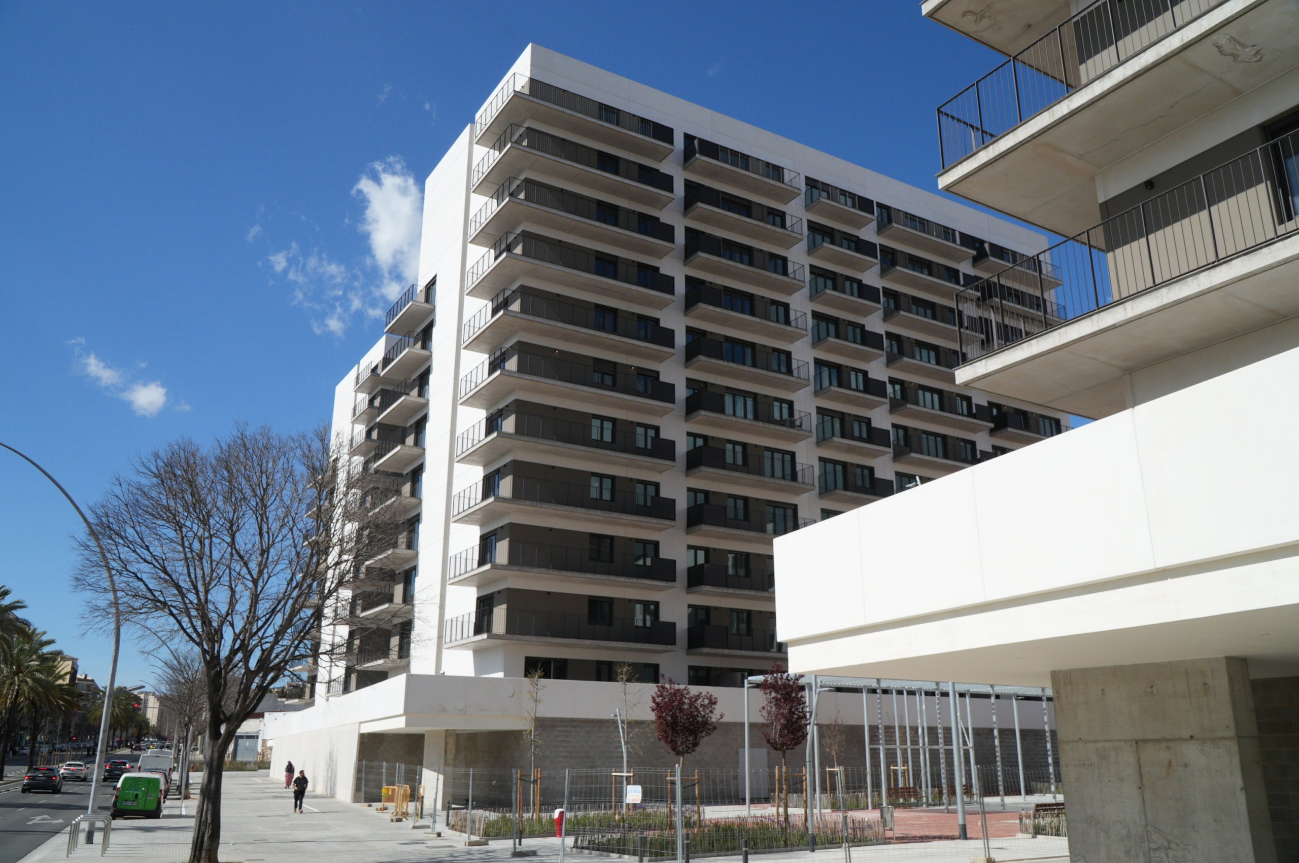 Pisos d'obra nova, a la zona de l'antiga fàbrica AEG de Terrassa | Jan Romero