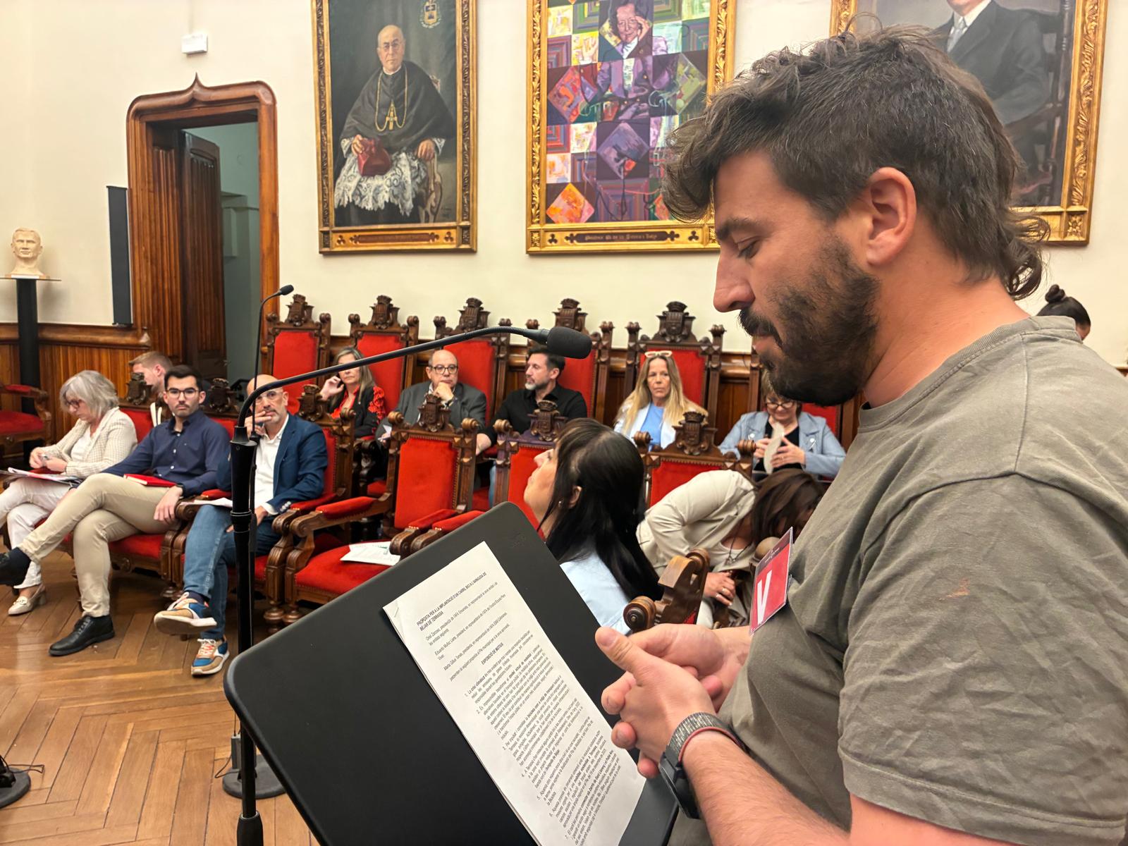 Pol Màdico de l'Associació BiciTerrassa Club (BiTer) durant el Ple Municipal del 24 d'abril | Vicenç Batalla