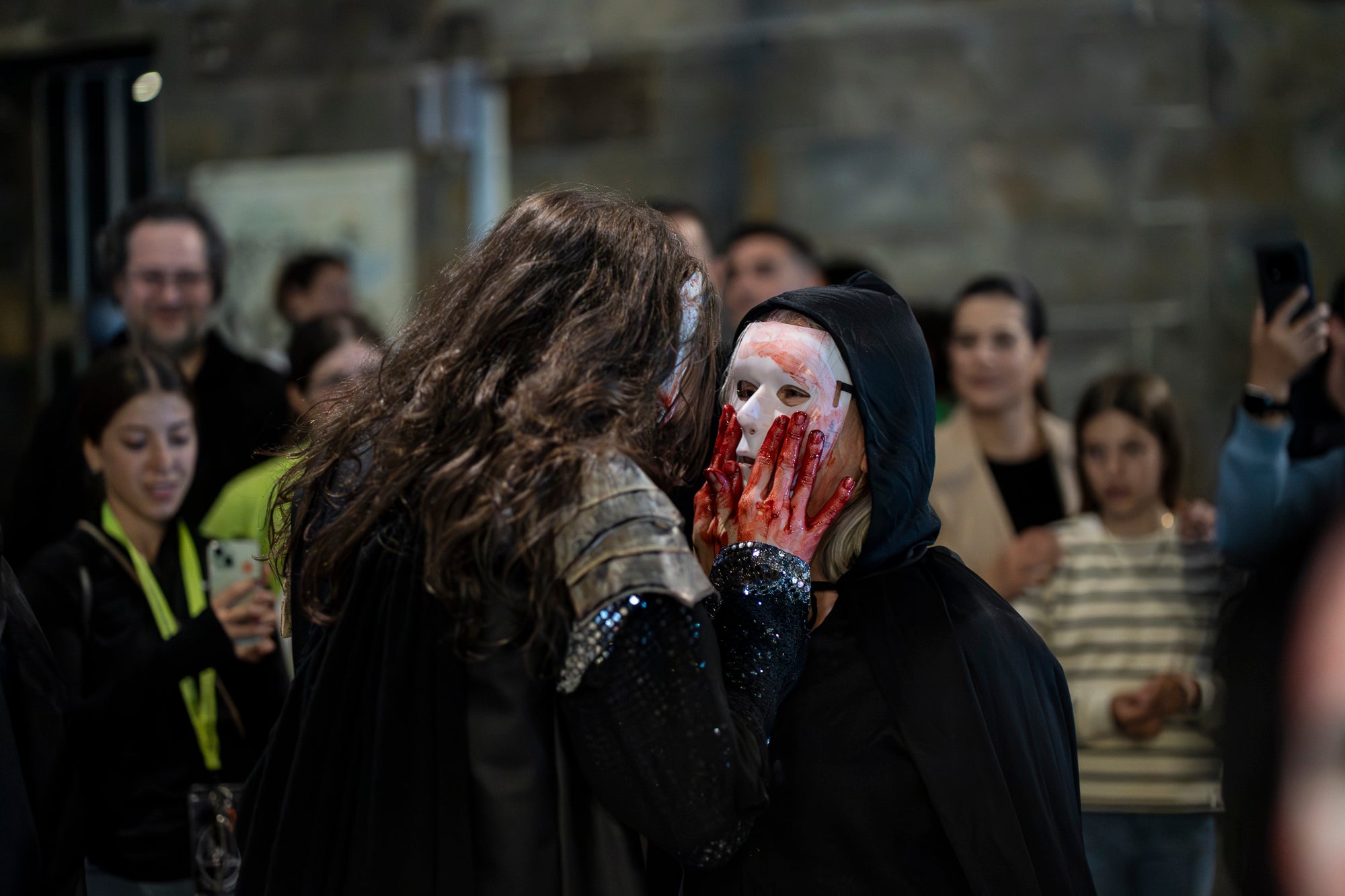 Aquest dijous a la nit ha tingut lloc l’espectacle inaugural de Walpurgis, la Fira de Bruixes. Sant Pere Nord es prepara per quatre dies plens d’activitats, on la bruixeria i l’esoterisme en són els eixos principals. 