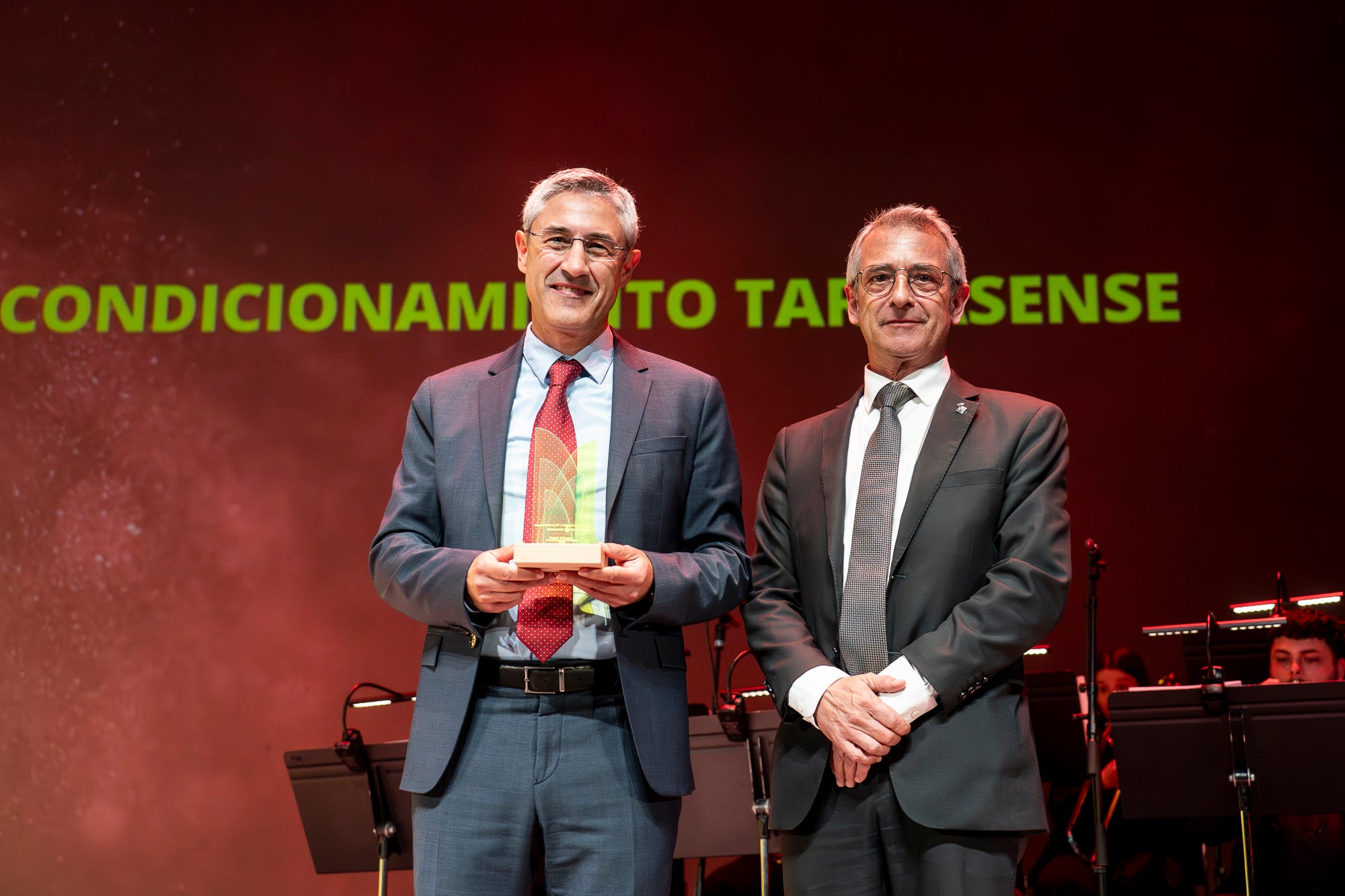El Teatre Principal ha acollit aquest dijous, dia 7 de maig, la desena edició dels Premis Muncunill a la Innovació. Les empreses guanyadores han estat Comser, Luxquanta, Casa Batlló i Domestic Data Streamers, mentre que el Premi Muncunill a la Innovació d’Honor ha estat per l’Acondicionamiento Tarrasense, actual Centre Tecnològic LEITAT, en reconeixement a la seva trajectòria de 120 anys. Com ja és habitual, durant la gala, conduïda per la periodista Sheila Allen, i ha comptat amb un element artístic excepcional: l'actuació de l'Orquestra Simfònica del Vallès,. Creats per l’Ajuntament de Terrassa amb el suport de la Diputació de Barcelona, aquests guardons tenen com a principal objectiu apropar la innovació a la ciutadania i, alhora, visibilitzar i reconèixer la feina de les empreses que aposten per la innovació com a model integral, contribuint a la millora de la qualitat de vida de les persones.