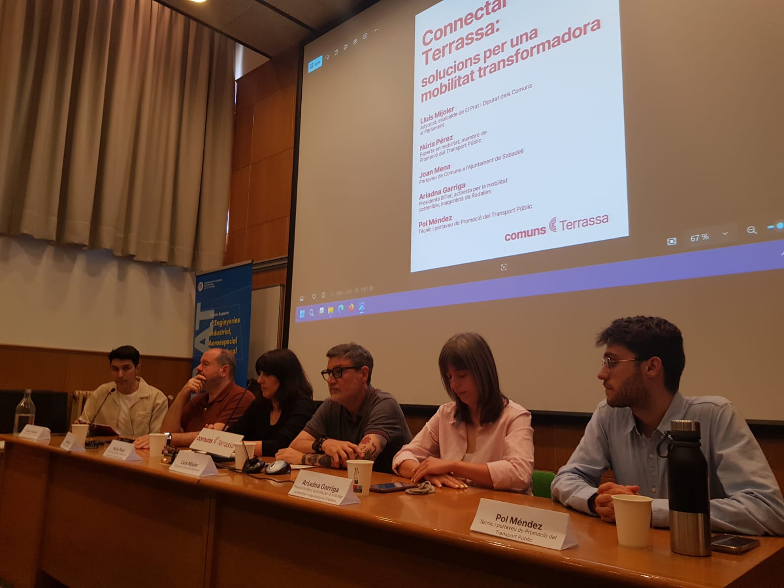 Oscar Galeote, Joan Mena, Núria Pérez, Lluís Mijoler, Ariadna Garriga i Pol Méndez, en la taula rodona sobre mobilitat | Lluïsa Tarrida