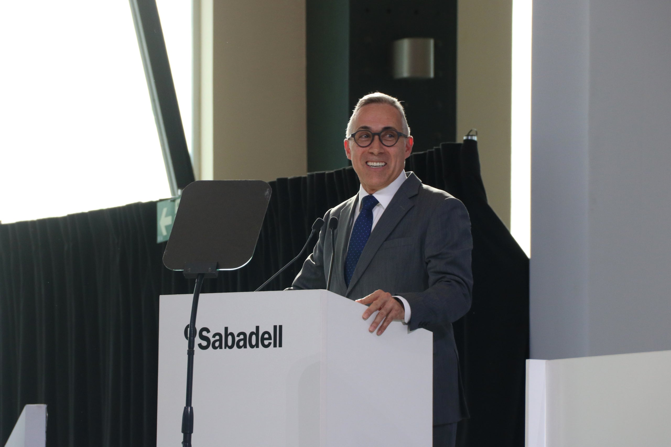El nou conseller delegat del Banc Sabadell, Marc Armengol, intervé en la junta general d'accionistes | ACN