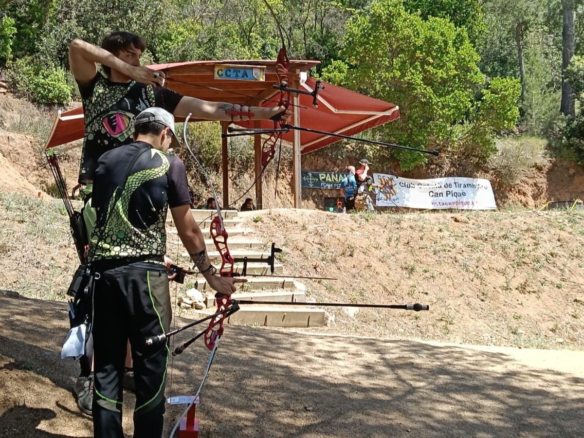 Draco Sagittariis tanca la temporada catalana de Camp amb nou medalles | Draco Sagittariis