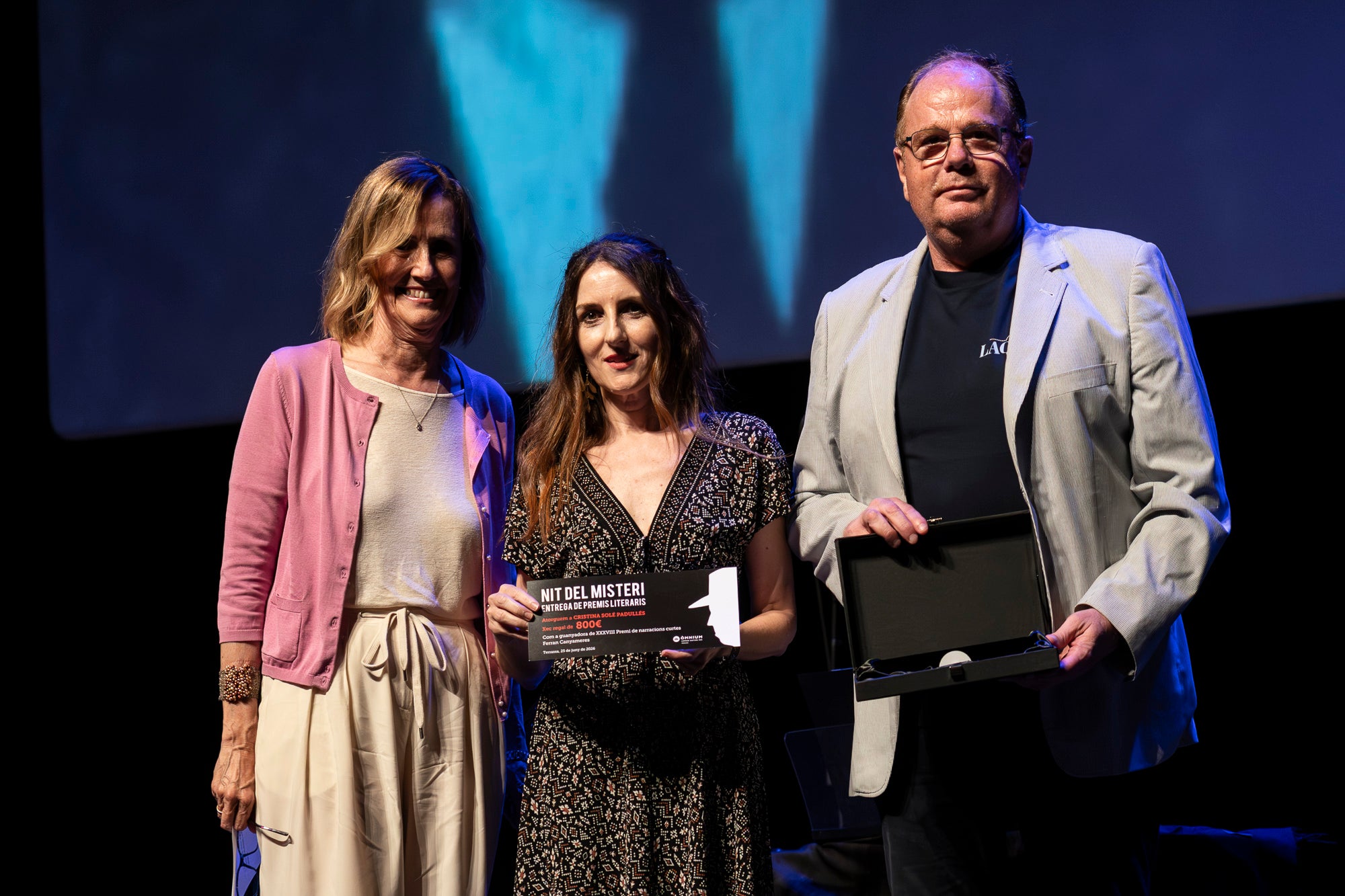 LA NIT DEL MISTERI Premis literaris d'Òmnium Terrassa 25.06.2026 | Mireia Comas