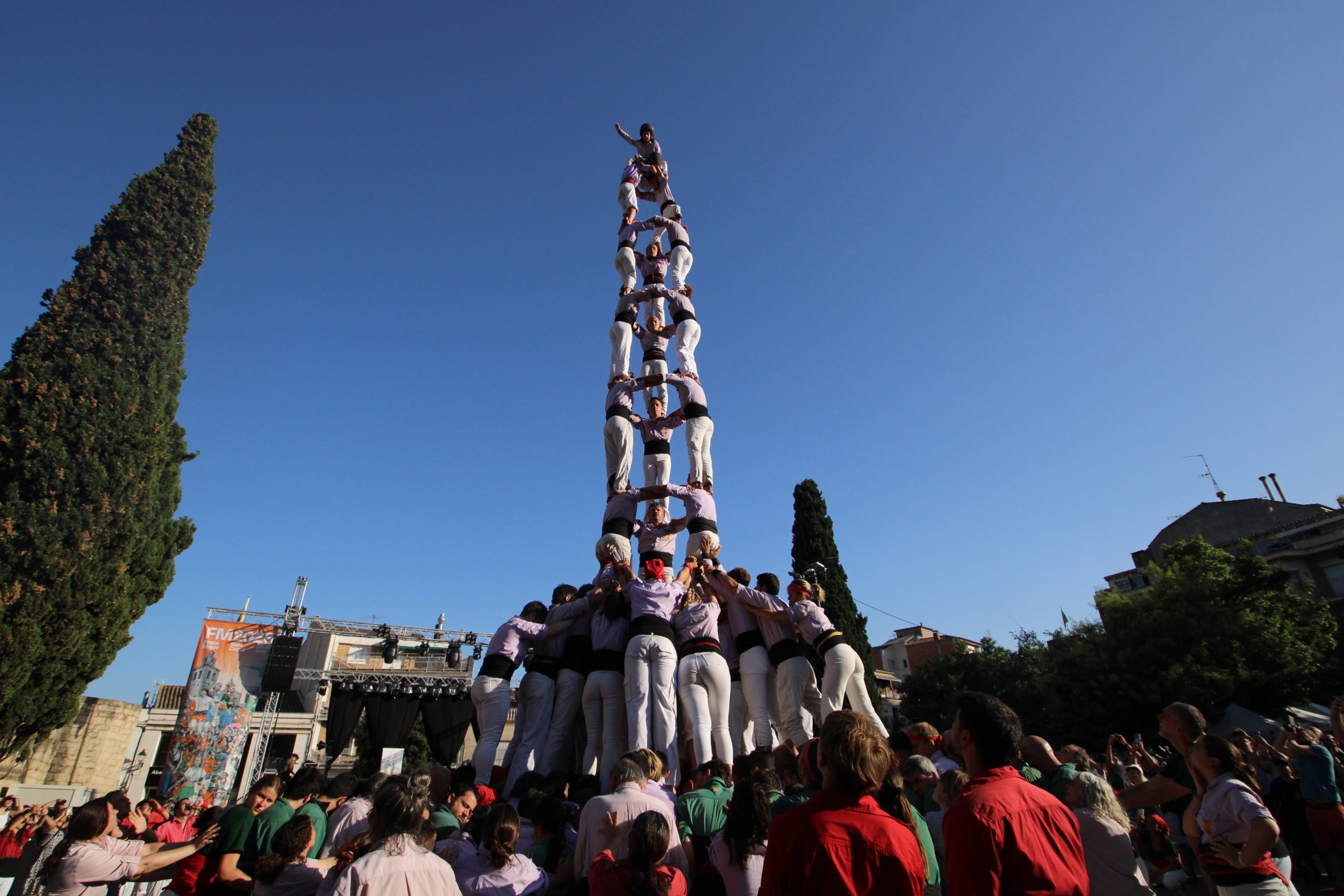 Un 3d9 amb folre ben executat a Sant Cugat del Vallès | Minyons