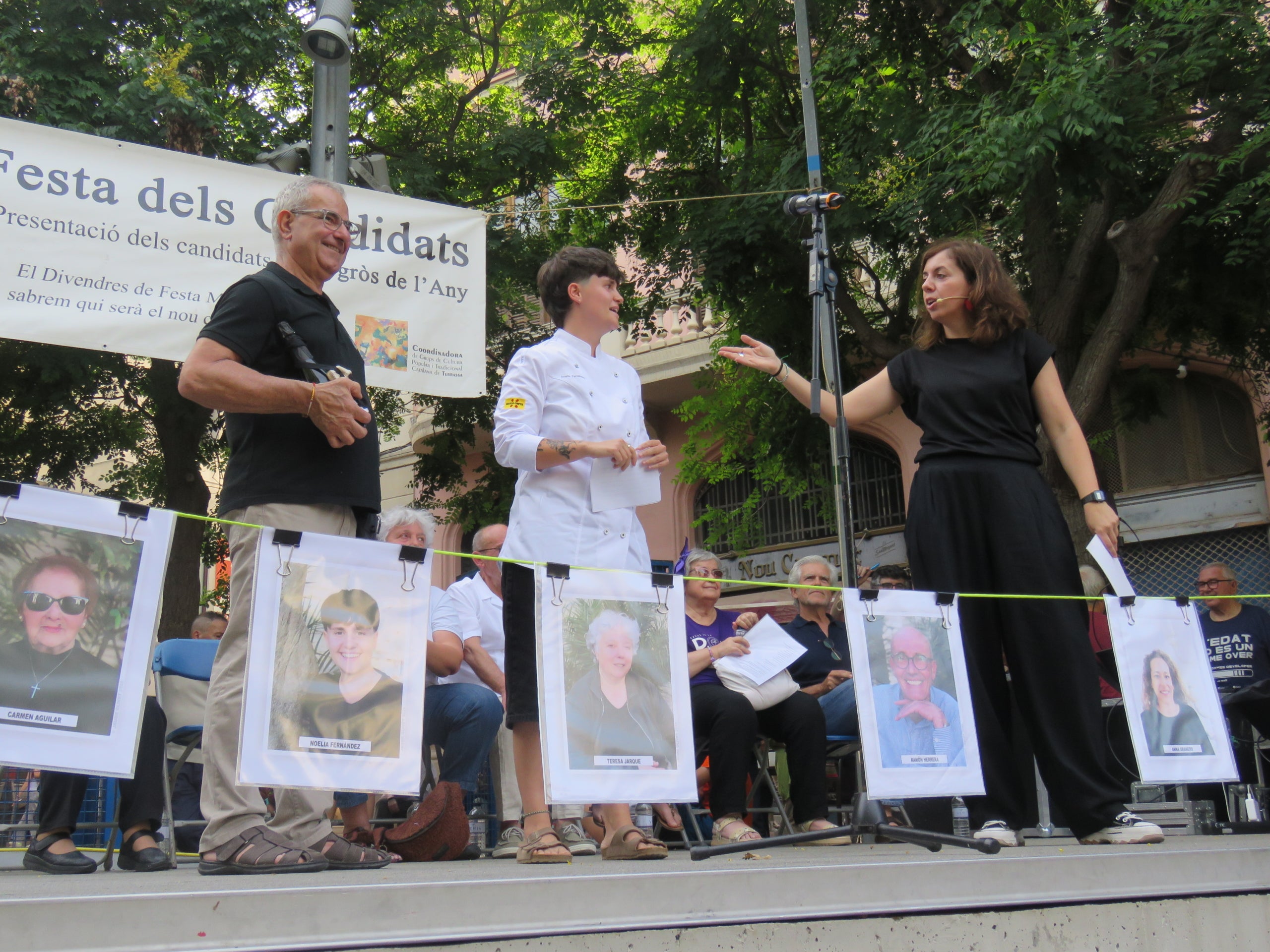 Carmen Aguilar, Noelia Fernández, Teresa Jarque, Ramón Herrera, Anna Granero, Mercè Gómez i Ramon Grimalt són els Capdidats a Capgròs del 2026. Tots ells han defensat la seva candidatura en un acte celebrat a la plaça Vella