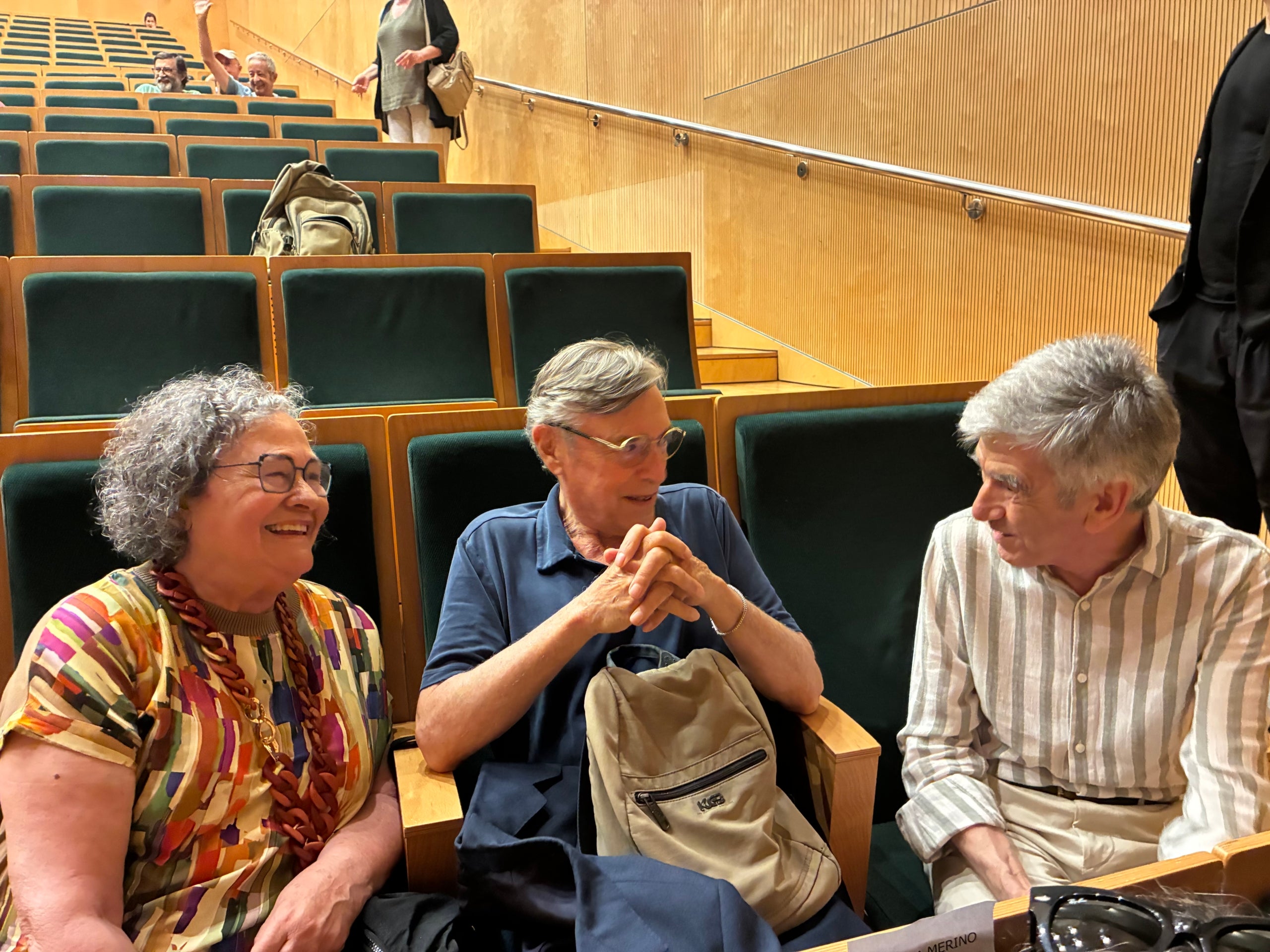 Magda Segura, Joan Busquet i Pau Monterde, testimonis cinquanta anys després del precursor míting del PSUC a l'Sferic de Terrassa | Vicenç Batalla