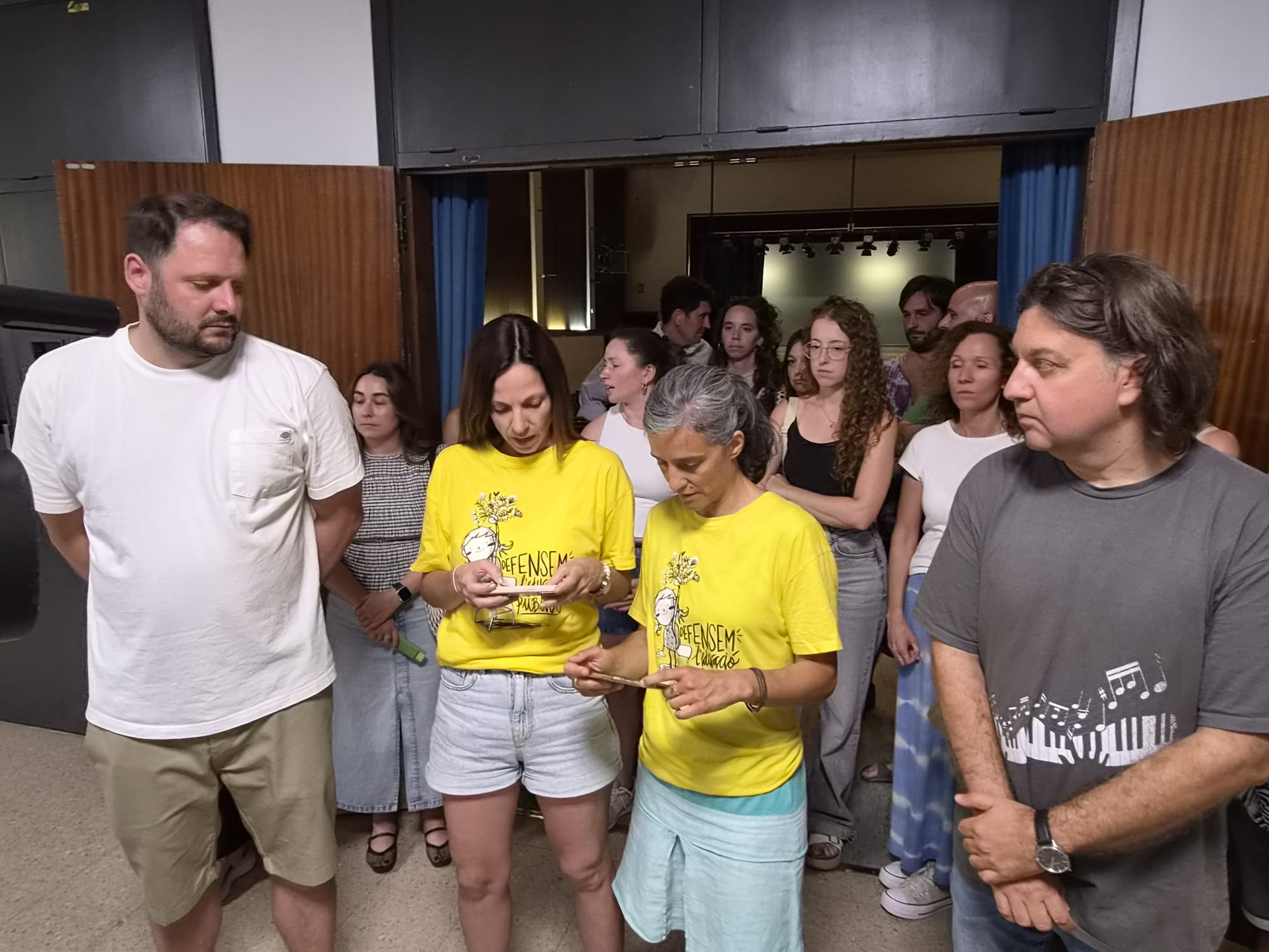 L'Assemblea de Docents de l'IE Feixes, amb suport d'alumnat i famílies, rebutgen el nou horari lectiu | Lluïsa Tarrida