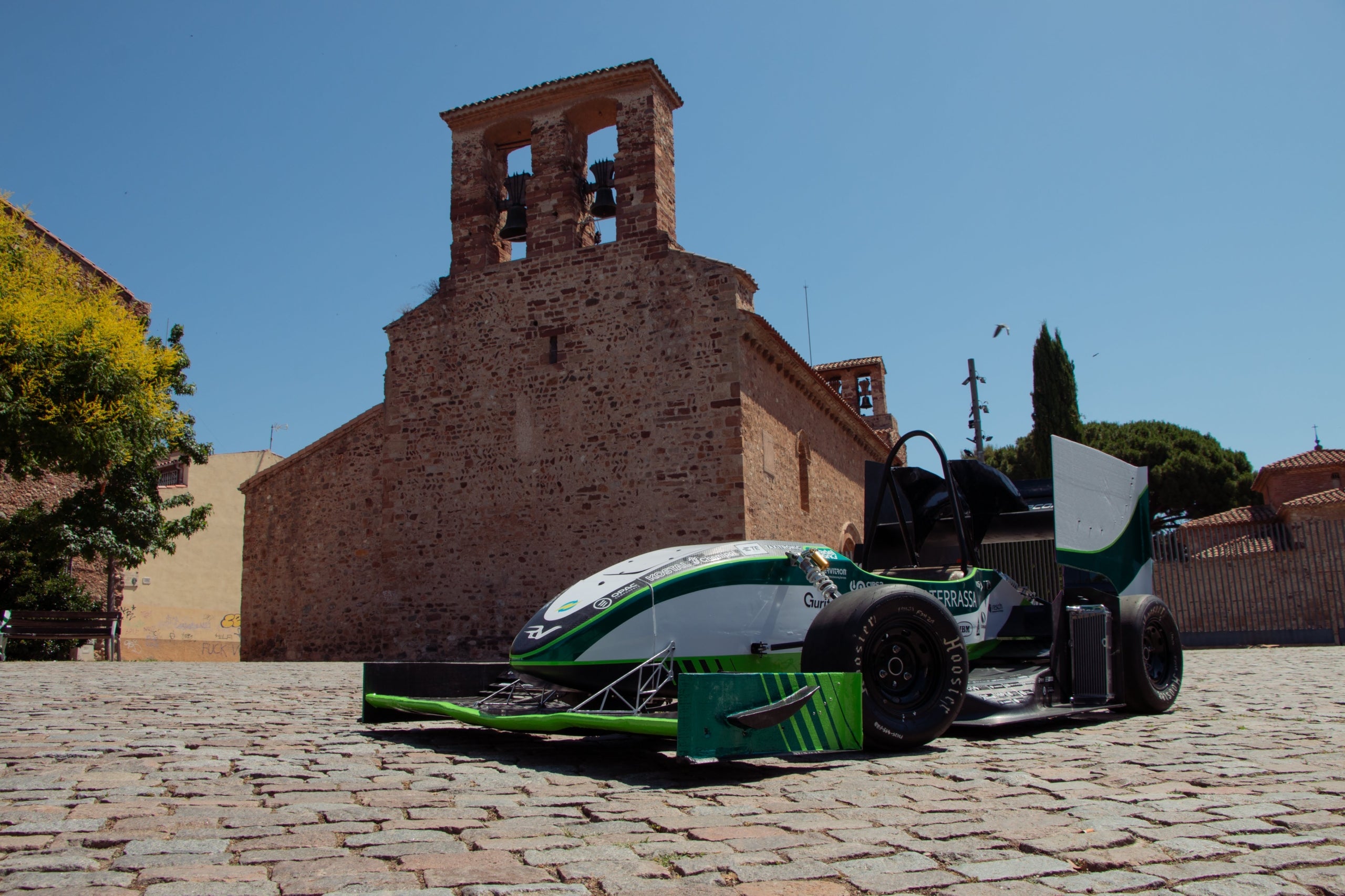 L'ecoRV26, el nou monoplaça de l'equip UPC ecoRacing de l'ESEIAAT | UPC