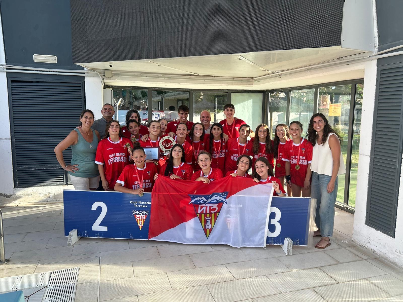 El CN Terrassa es proclama campió de Catalunya infantil femení a casa | CNT