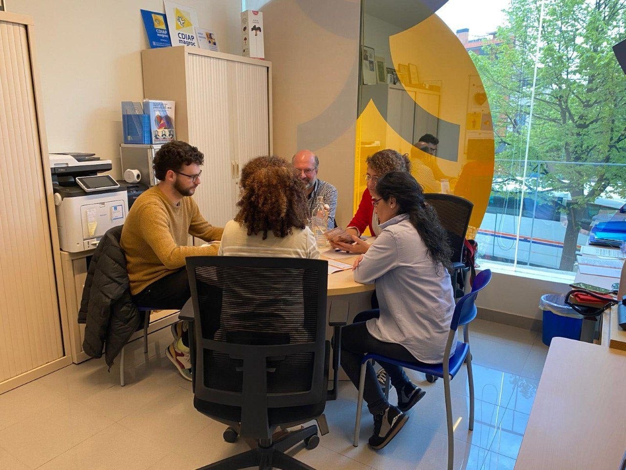 Reunió dels integrants de la comunitat energètica CEl La Llançadora de Terrassa | Cedida
