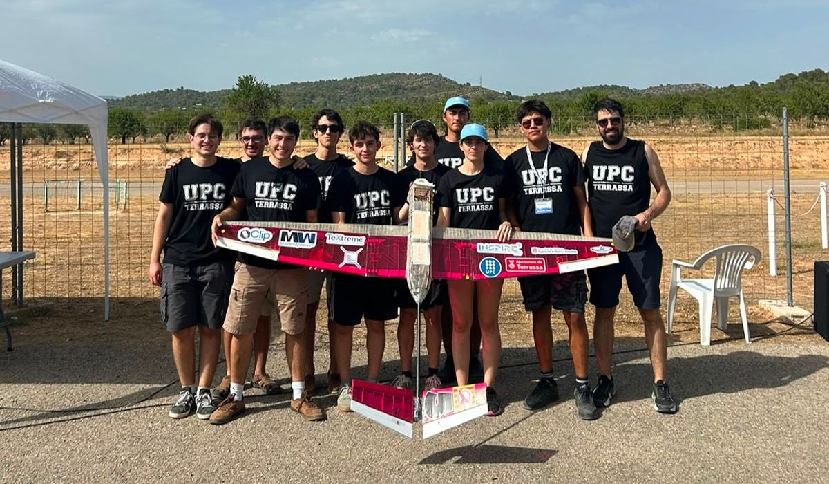 L’equip de Trencalòs Team de l’ESEIAAT de la UPC que va competir a l’Xtra Challenge de València | UPC
