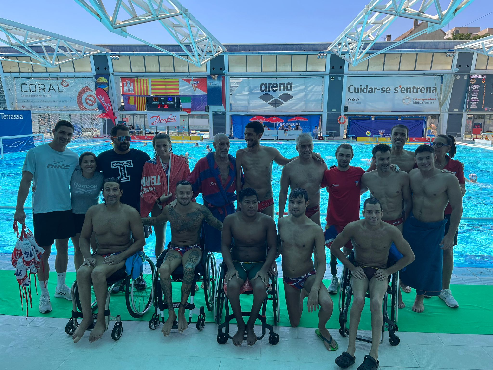 Participants al torneig de waterpolo adaptat a les instal·lacions del CN Terrassa | CNT