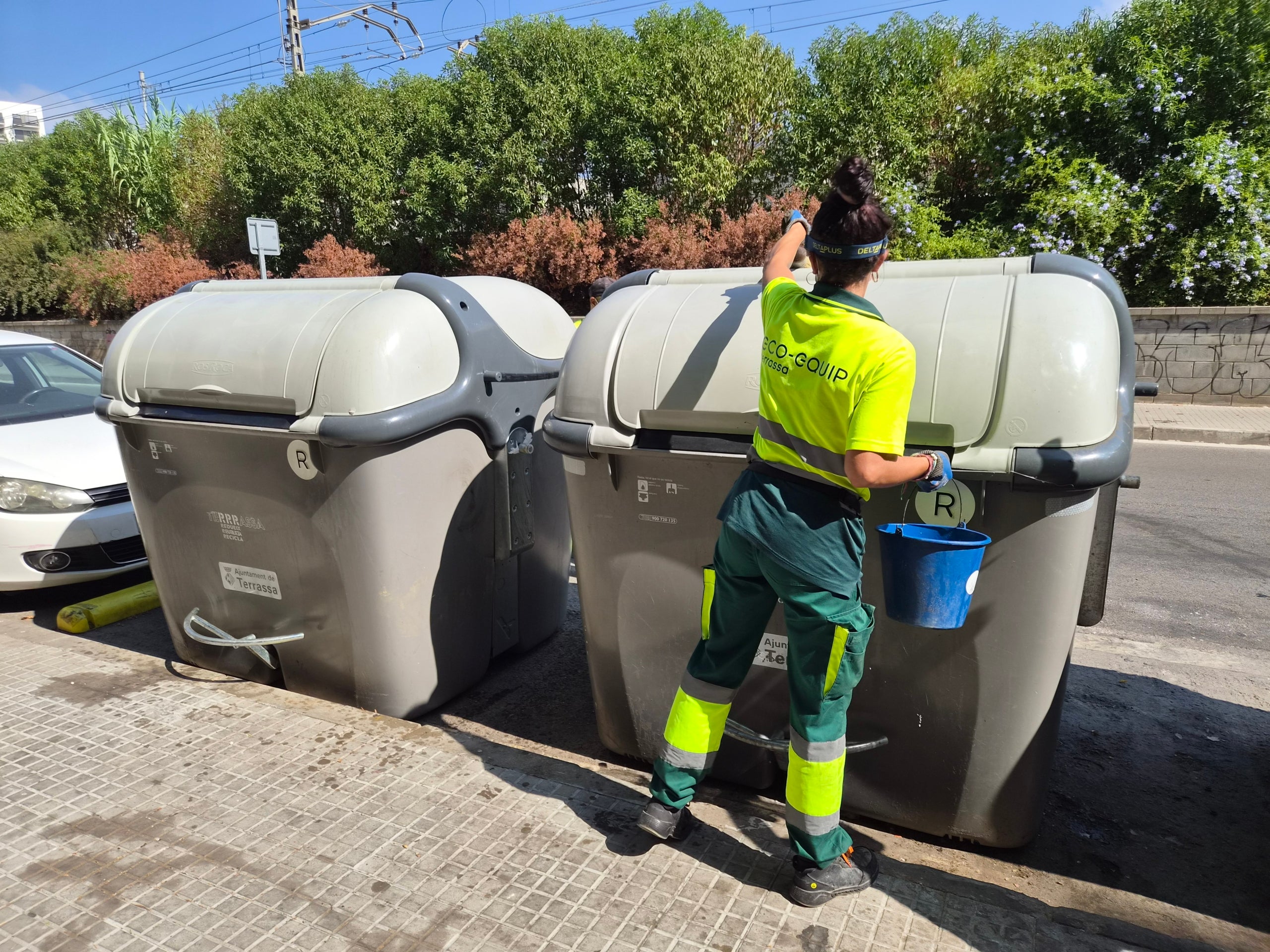 Neteja intensiva de les bateries de contenidors per part d'Eco-Equip | Lluïsa Tarrida