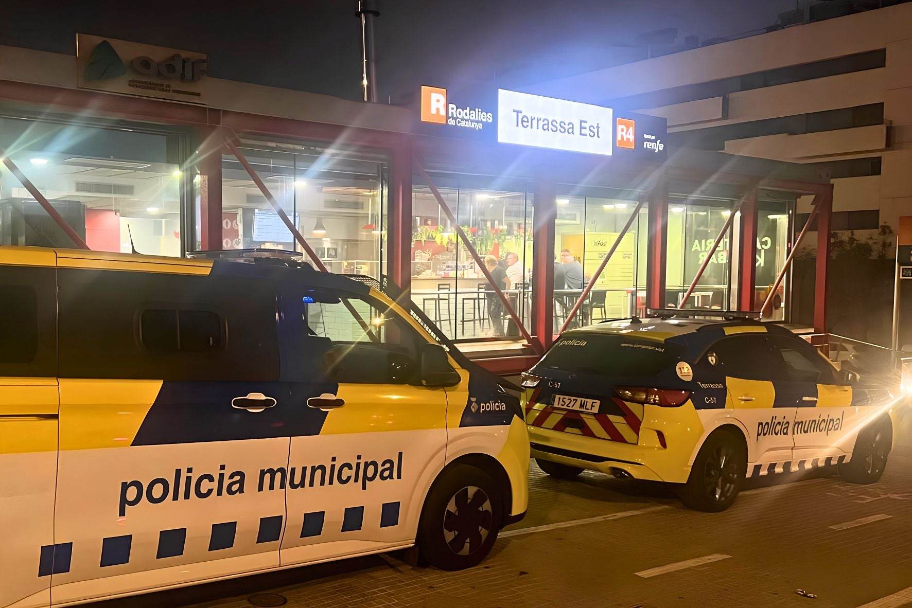 Operatiu de la Policia Municipal de Terrassa i la Policia Nacional a l'estació Terrassa Est | Ajuntament de Terrassa
