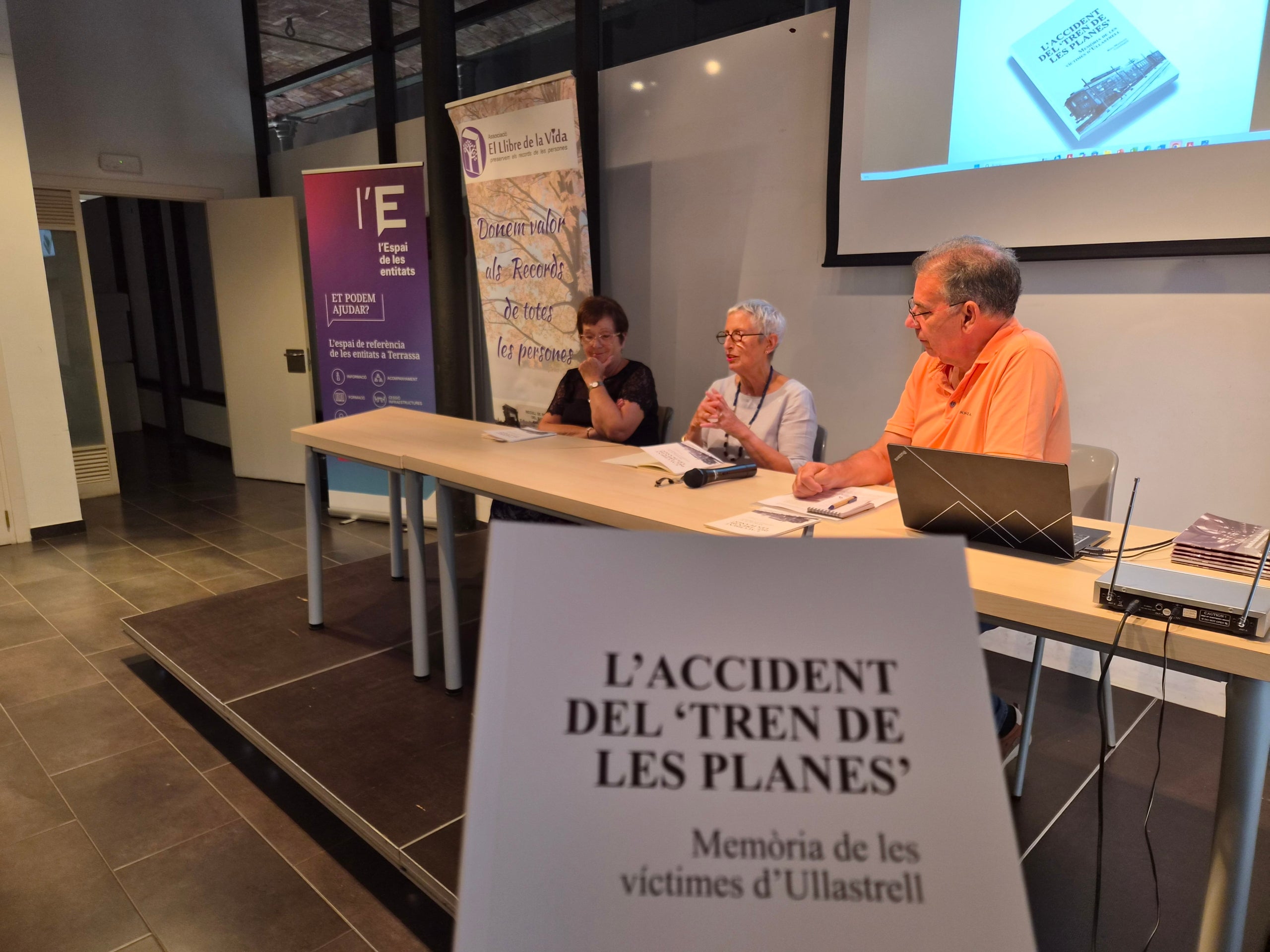 Acte de presentació del llibre 'L'accident del tren de les Planes', amb Rosa Massagué | Lluïsa Tarrida 