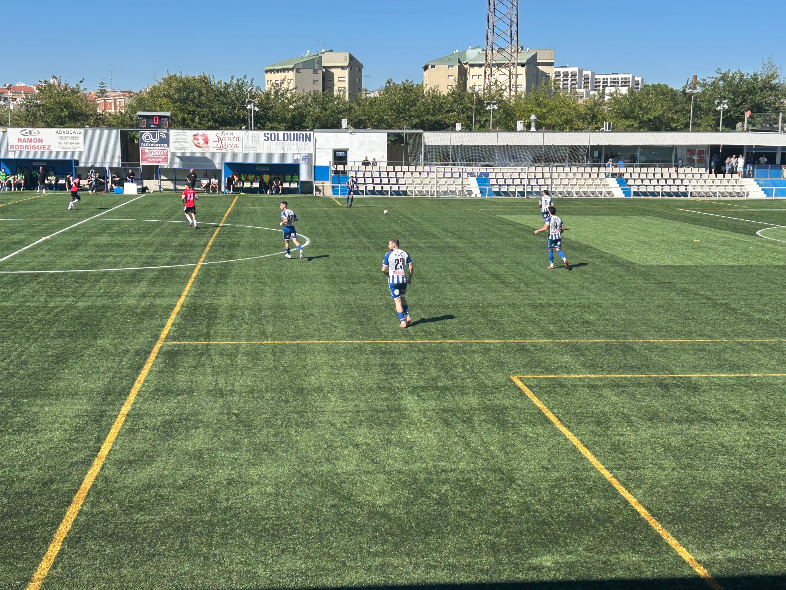 Imatges del partit entre San Cristóbal i Atlético de Montcada / Marc Pérez