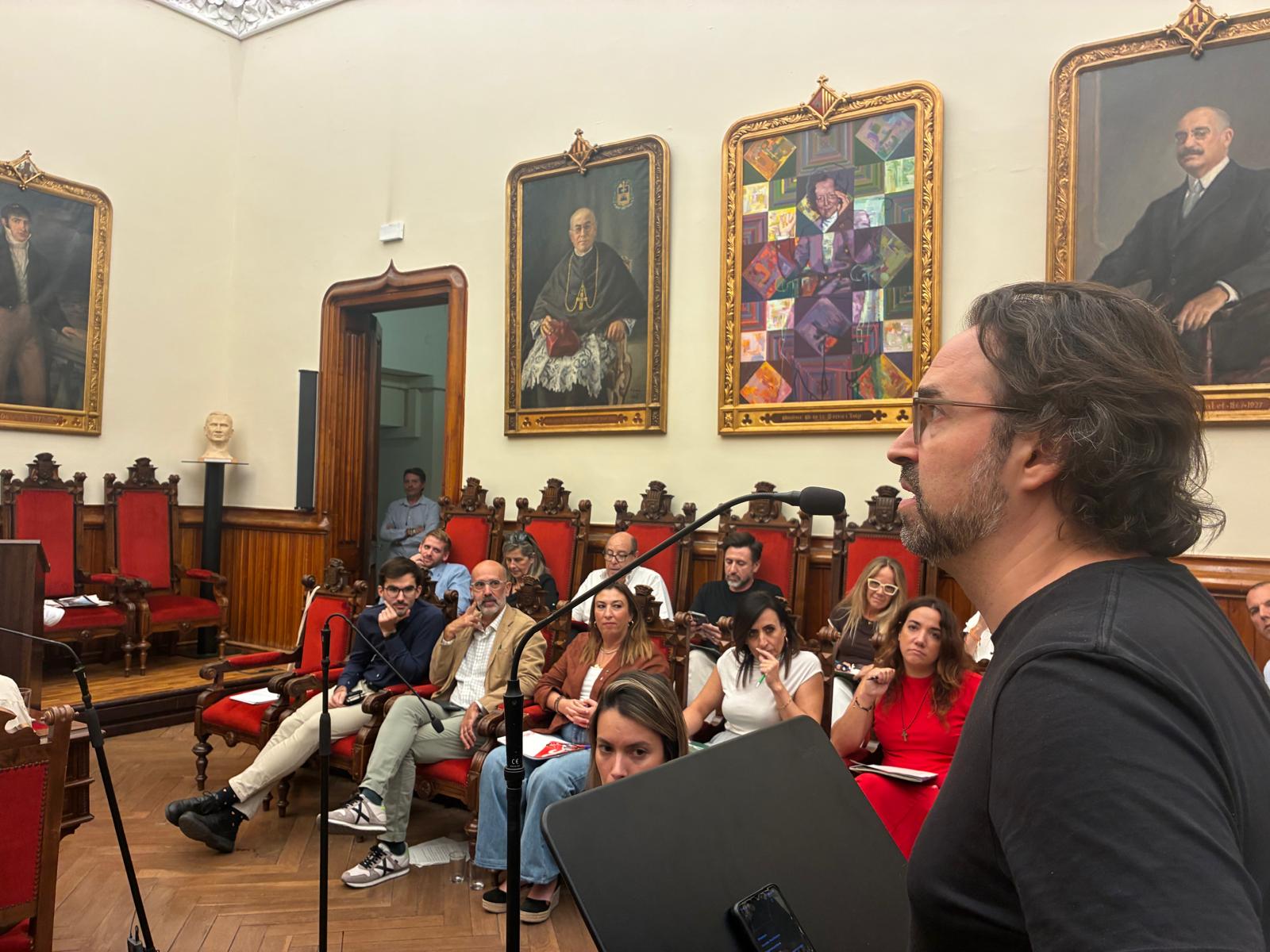 Oleguer Ortiz en el Ple Municipal de l'Ajuntament de Terrassa del 25 de setembre | Vicenç Batalla
