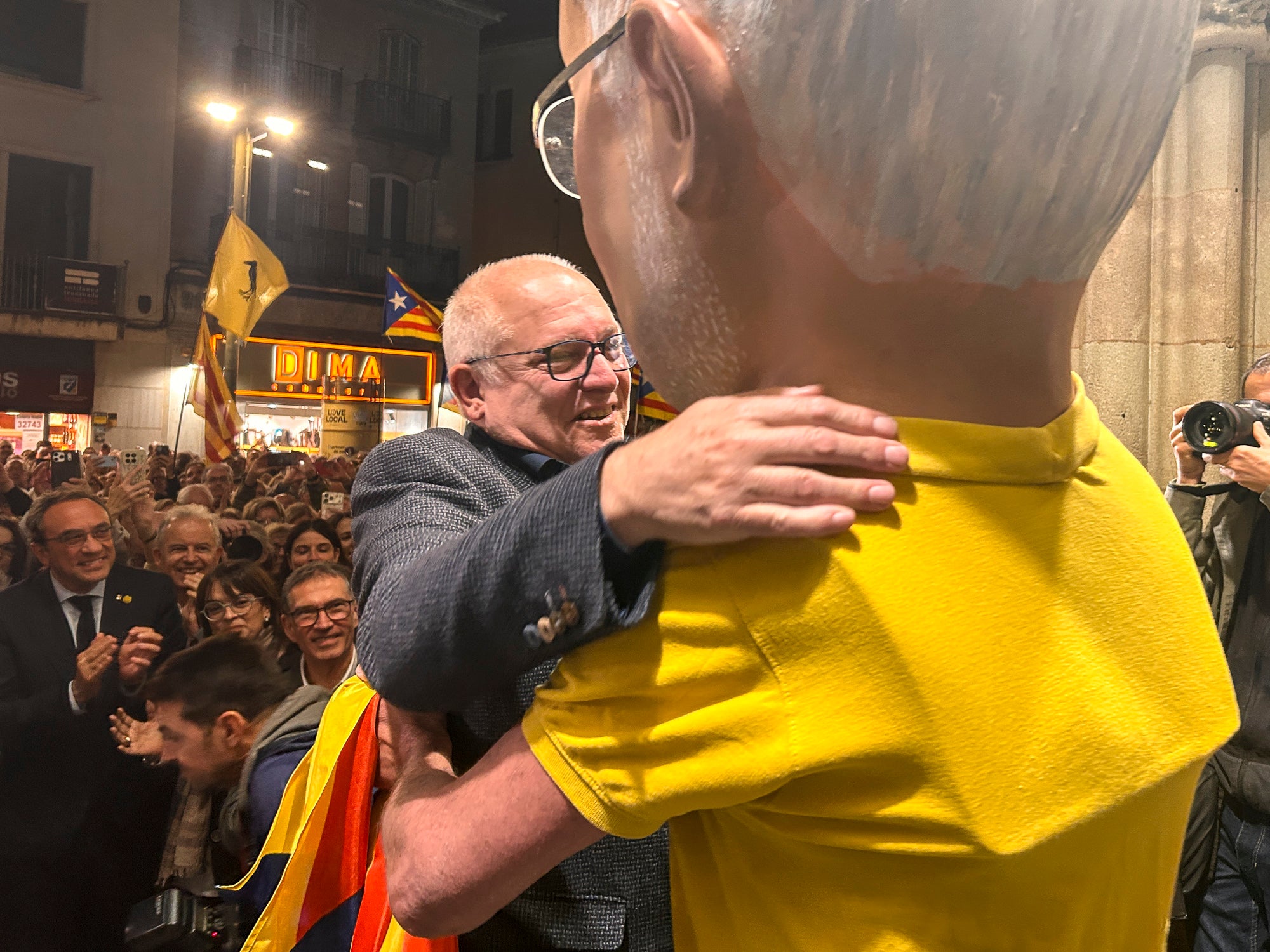 Rebuda del conseller Lluis Puig al Raval de Montserrat, a l'acte dels Cants de Llibertat Terrassa 21.10.2026 | Mireia Comas