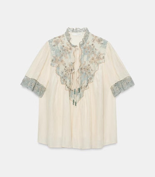 Brusa brodada romantica de Zara