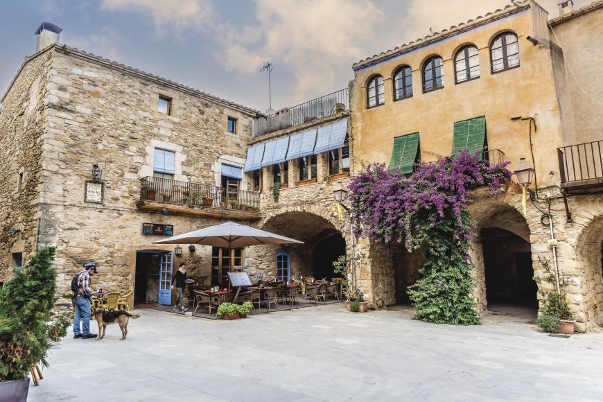 plaça peratallada