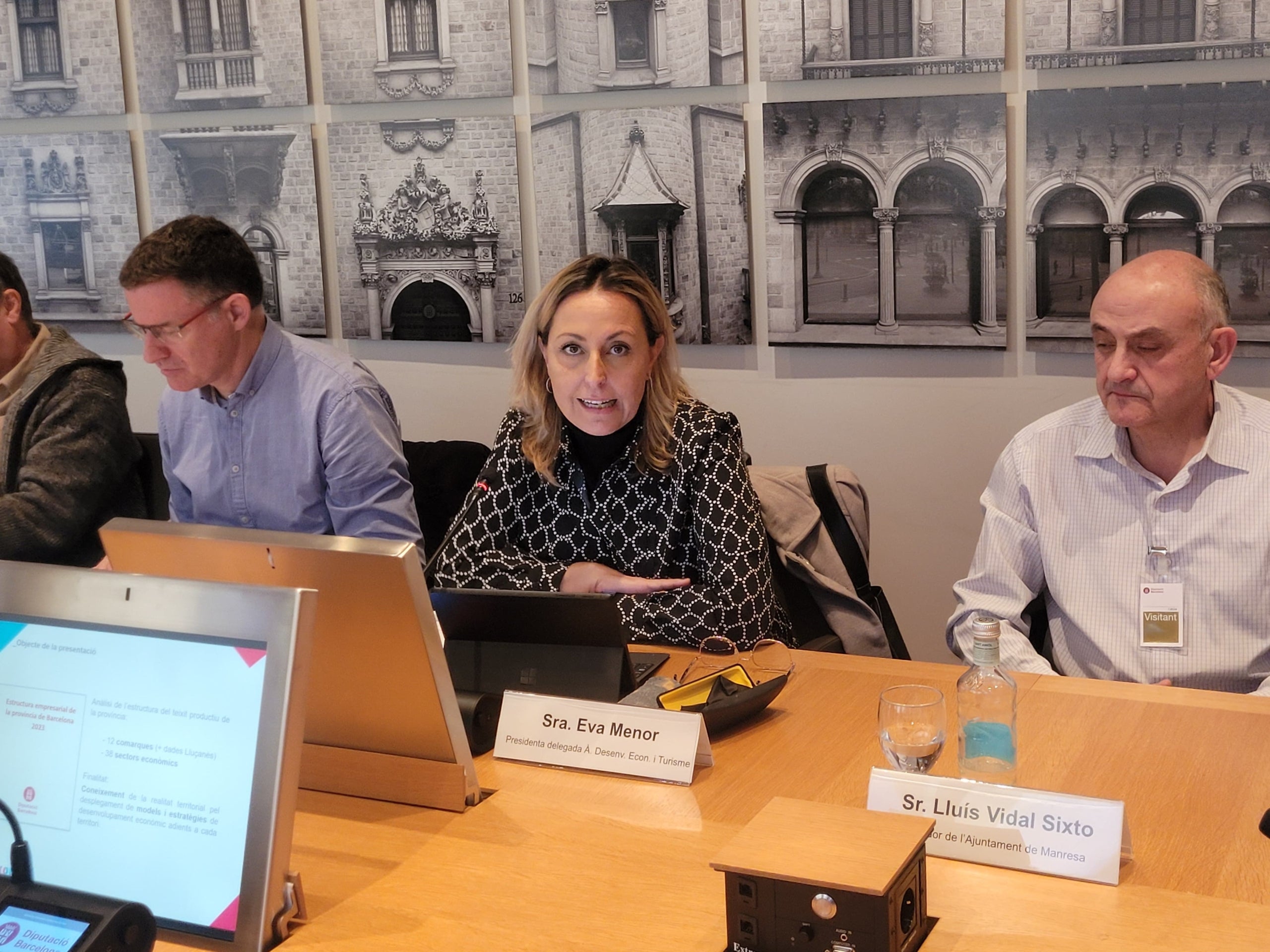 La diputada de Promoció Econòmica i Turisme de la Diputació de Barcelona, Eva Menor, durant la presentació de l'informe Estructura empresarial de la demarcació de Barcelona / Diputació de Barcelona