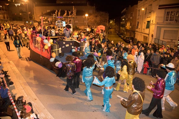 Rua de Carnestoltes a Castellbisbal / Aleix Mateu. Via Ajuntament