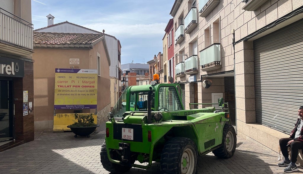Obres del carrer Pi i Maragall / Ajuntament de Castellbisbal