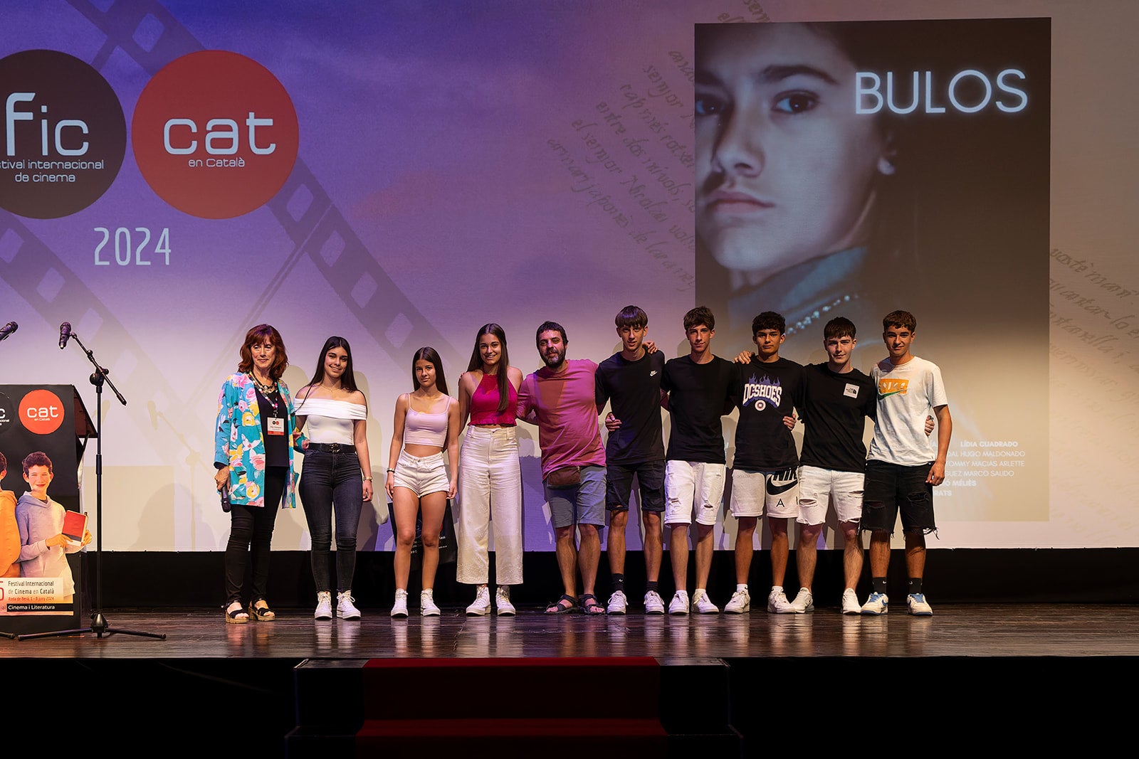 Alumnes de 3r d'ESO de l'Institut Castellbisbal presentant el film 'Bulos' / FIC-CAT