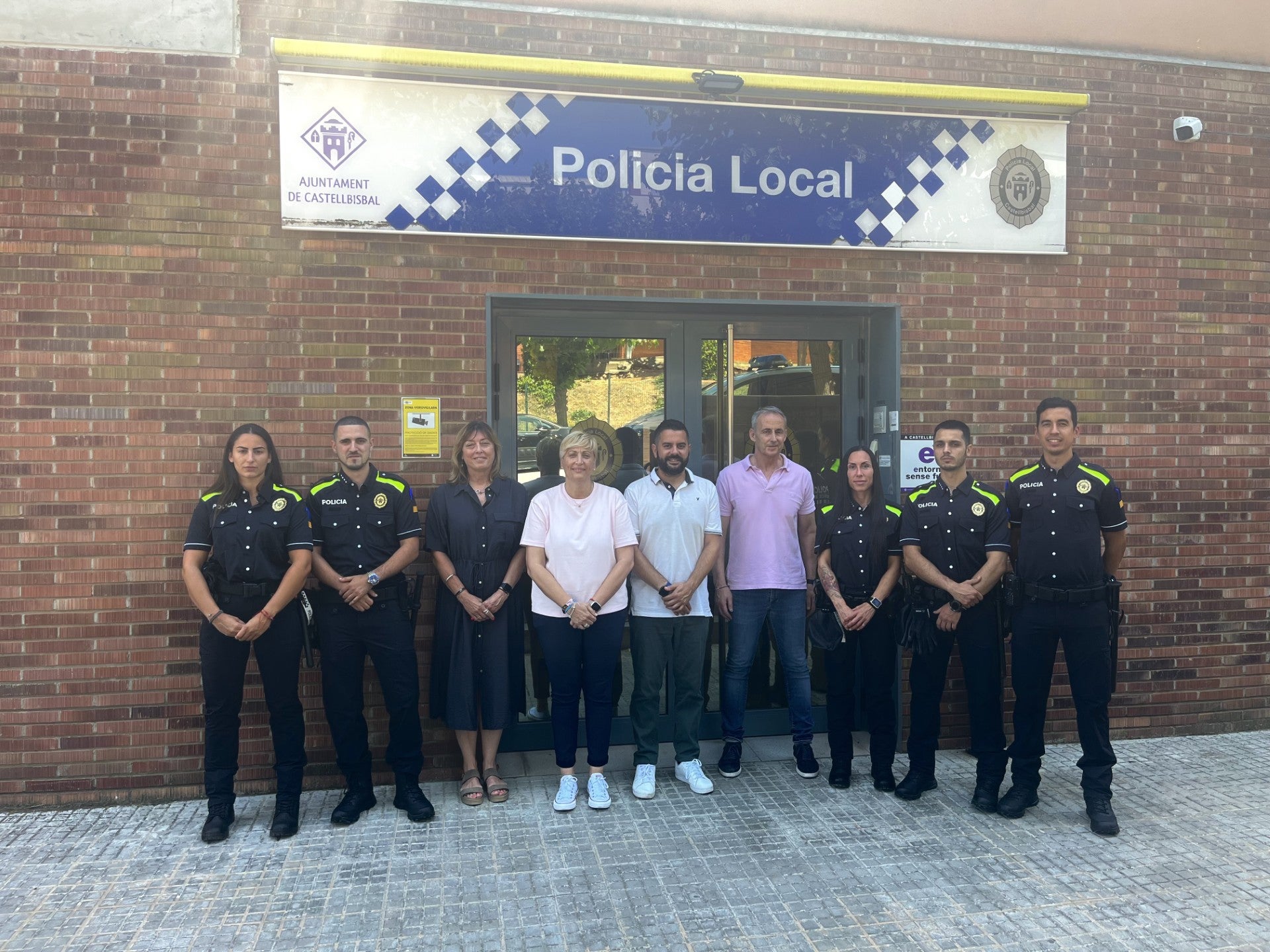 Cinc nous agents de policia s'uneixen a la plantilla durant els mesos de juliol i agost | Ajuntament de Castellbisbal
