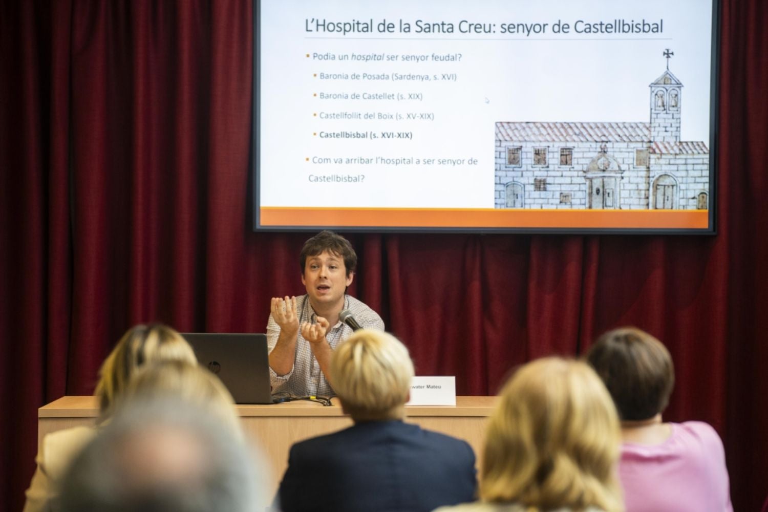 Acte de presentació del llibre de la 6a Beca de recerca sobre història de Castellbisbal | Aleix Mateu. Via Ajuntament de Castellbisbal
