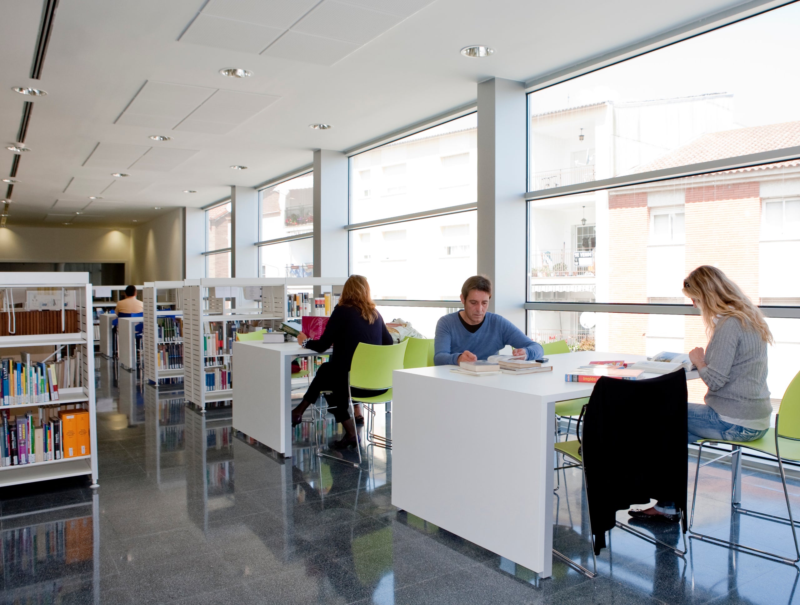 Biblioteca Josep Mateu i Miró de Castellbisbal | Ajuntament de Castellbisbal