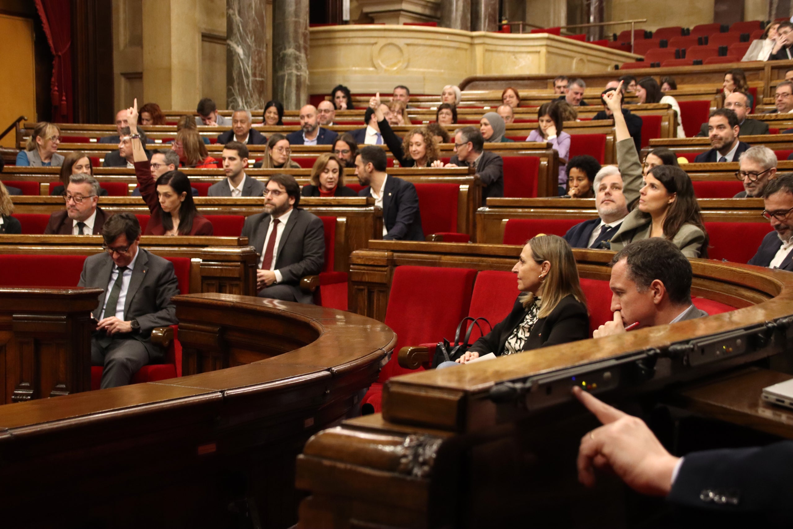 Votació de la moció al ple del Parlament de Catalunya | ACN