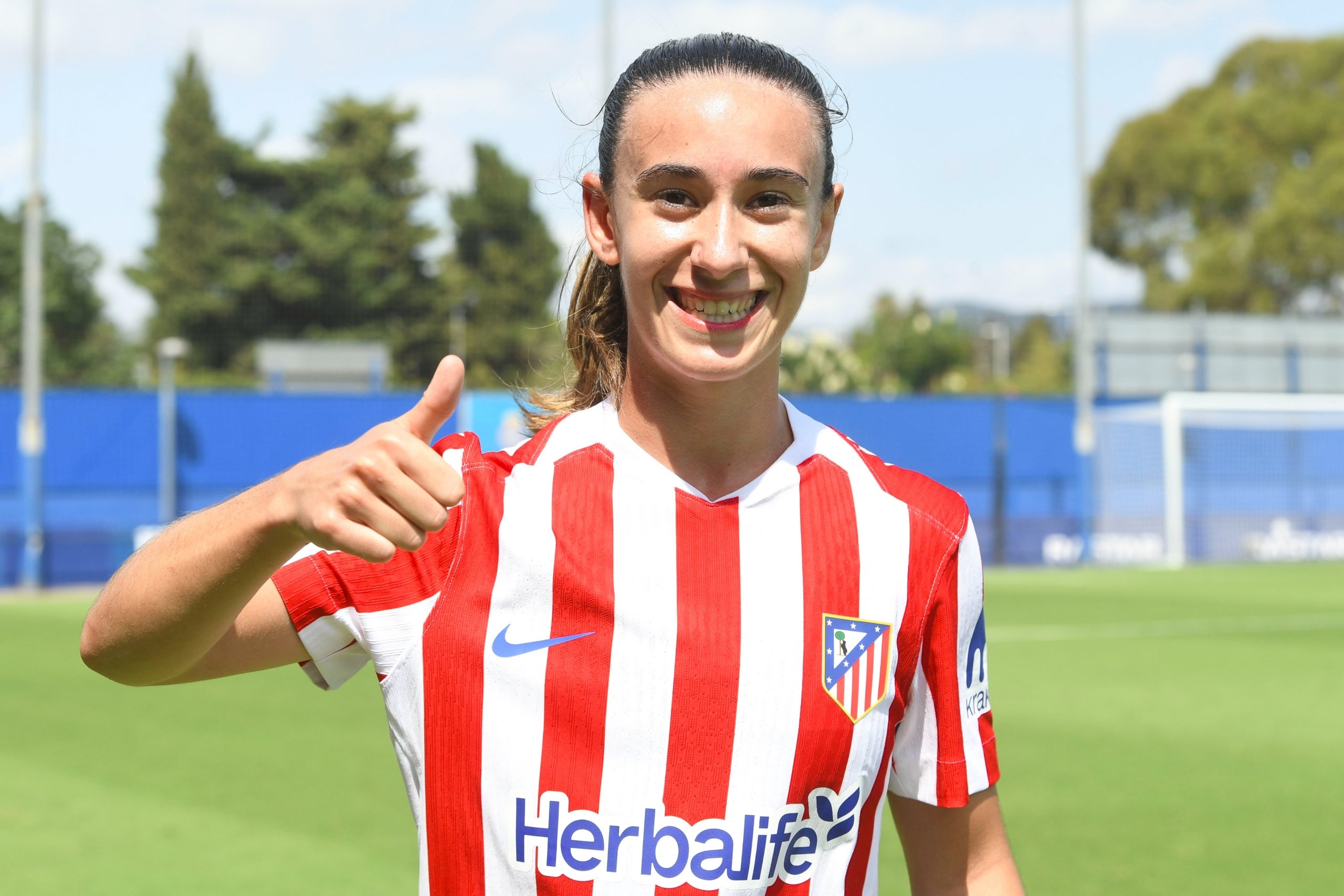 Júlia Bartel ja ha debutat amb la samarreta matalassera | Atlético de Madrid