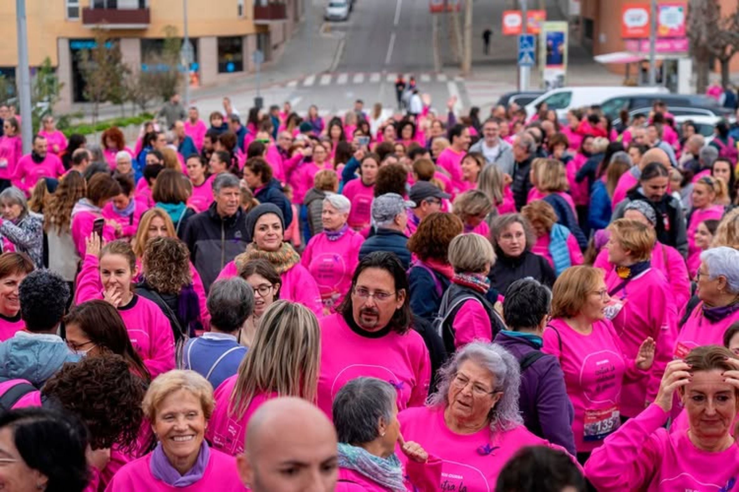 XV Cursa/caminada solidària contra la violència de gènere | Ajuntament de Castellbisbal