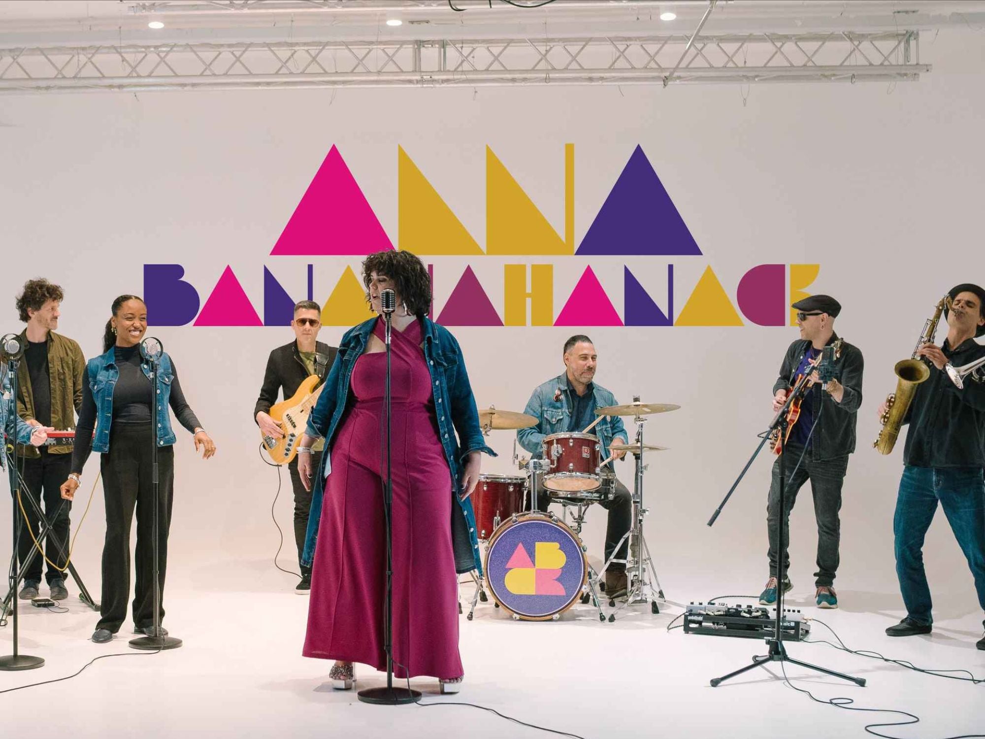 Anna Bananahanack Band actuarà a la Capsa de Música de Castellbisbal | jamboree