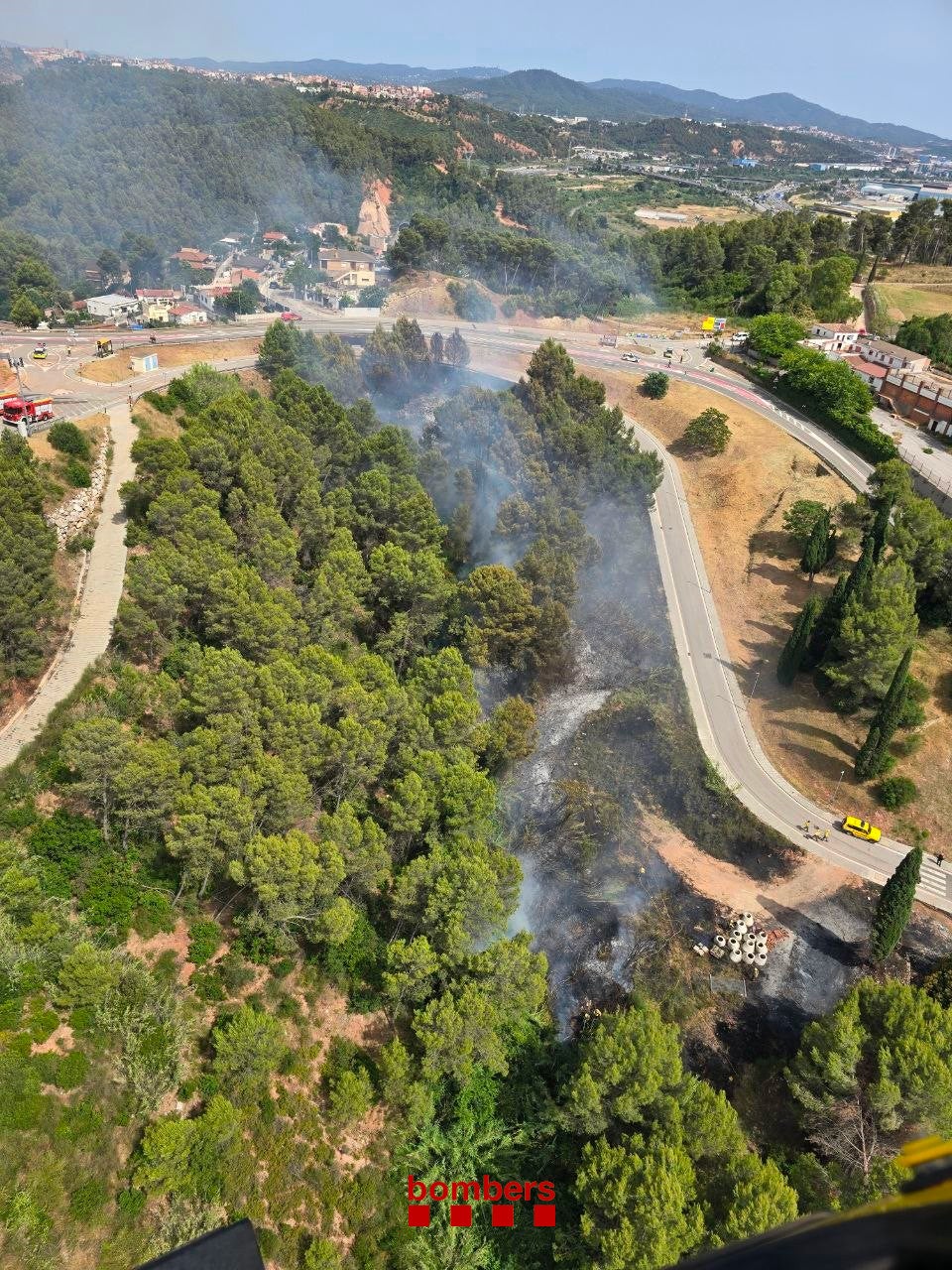 Incendi a un habitatge de la urbanització de Costablanca de Castellbisbal | Bombers